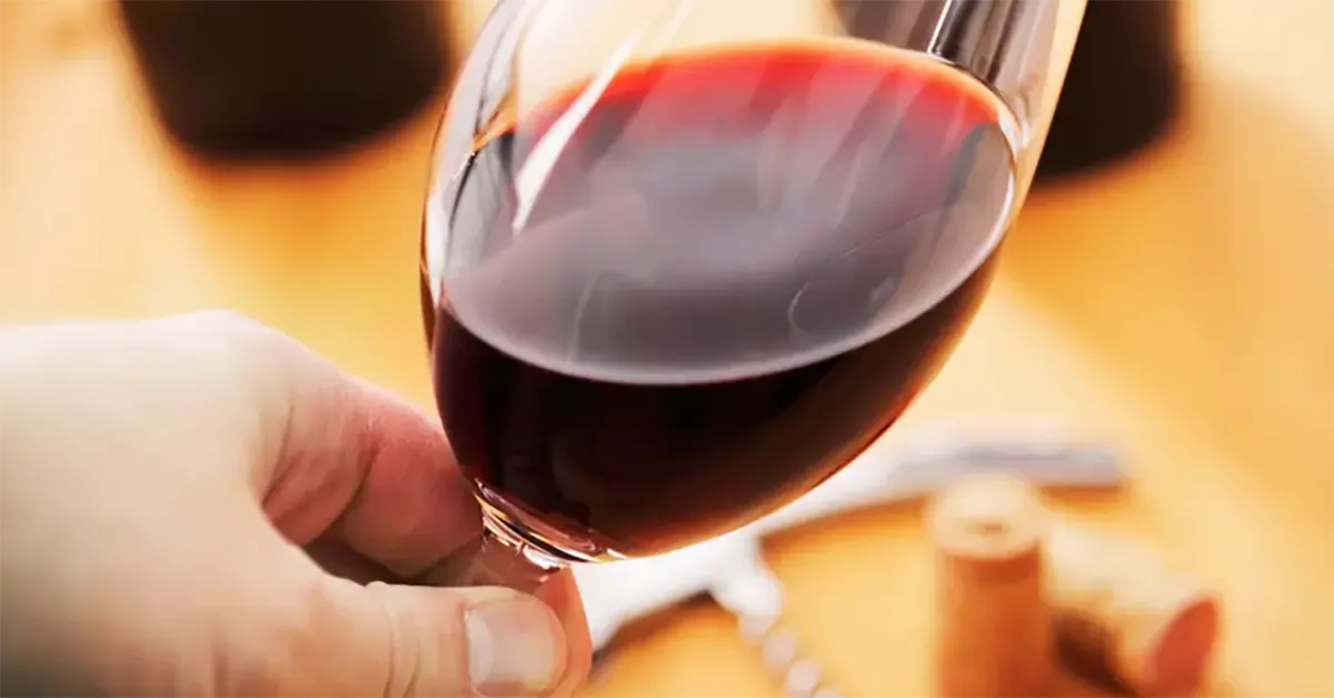 Fase visual de la cata de vinos